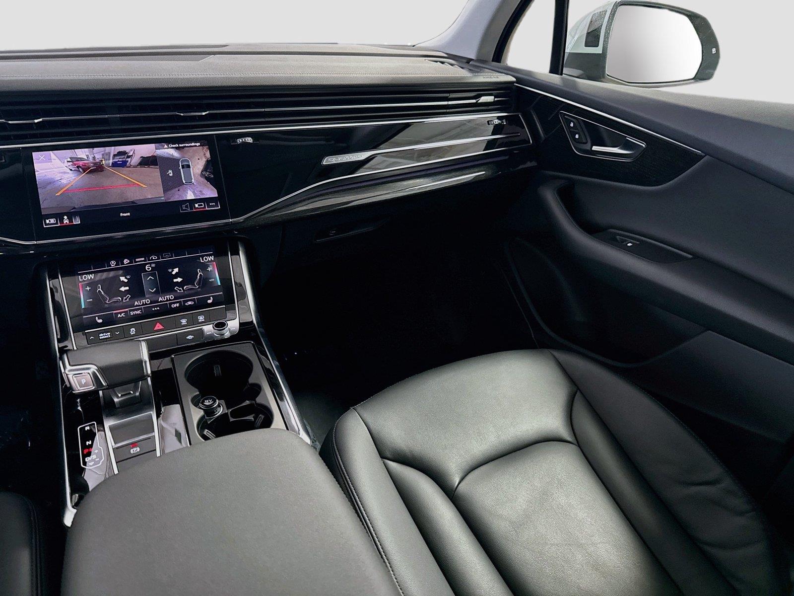 2023 Audi Q7 Premium