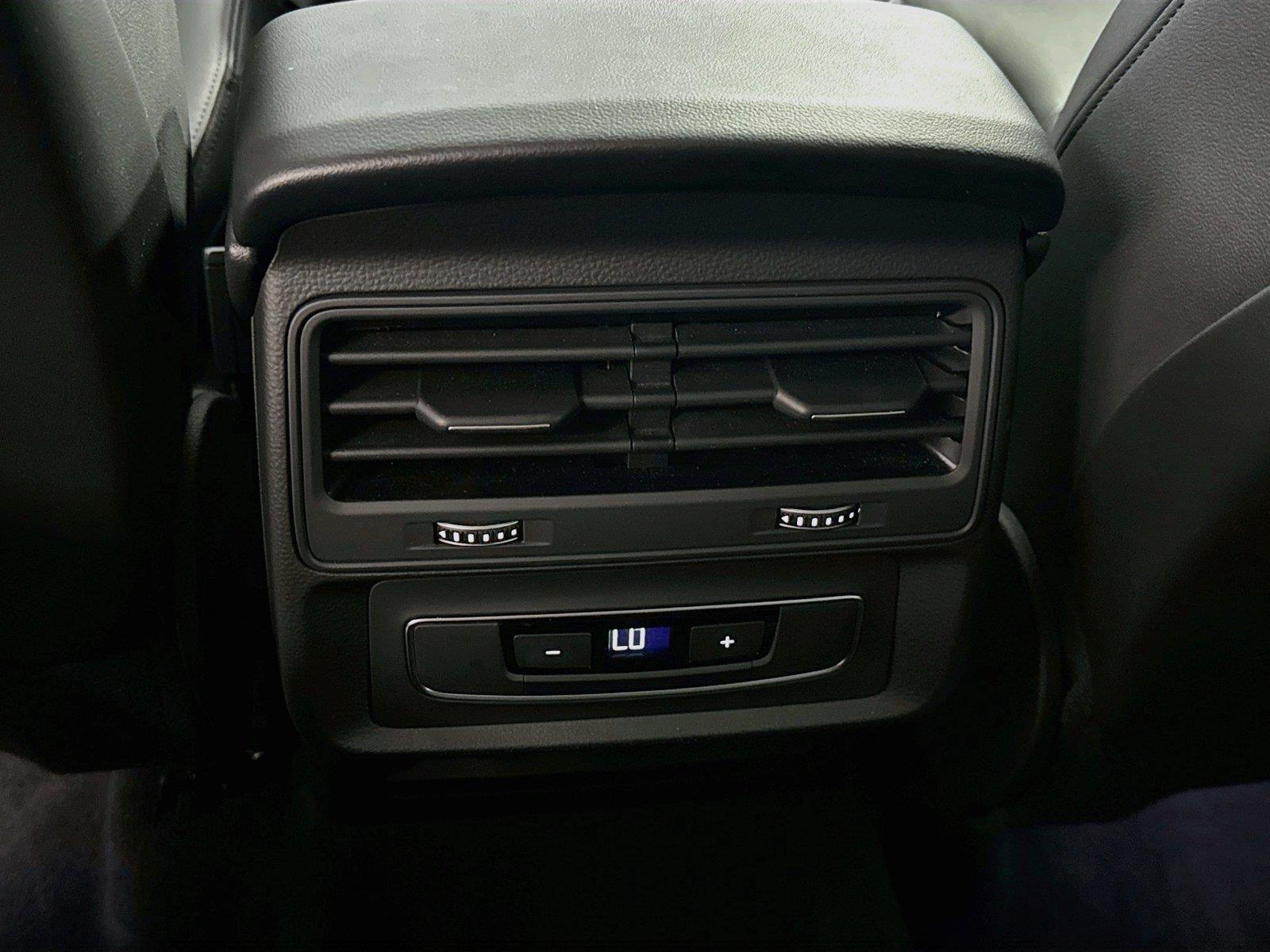 2023 Audi Q7 Premium