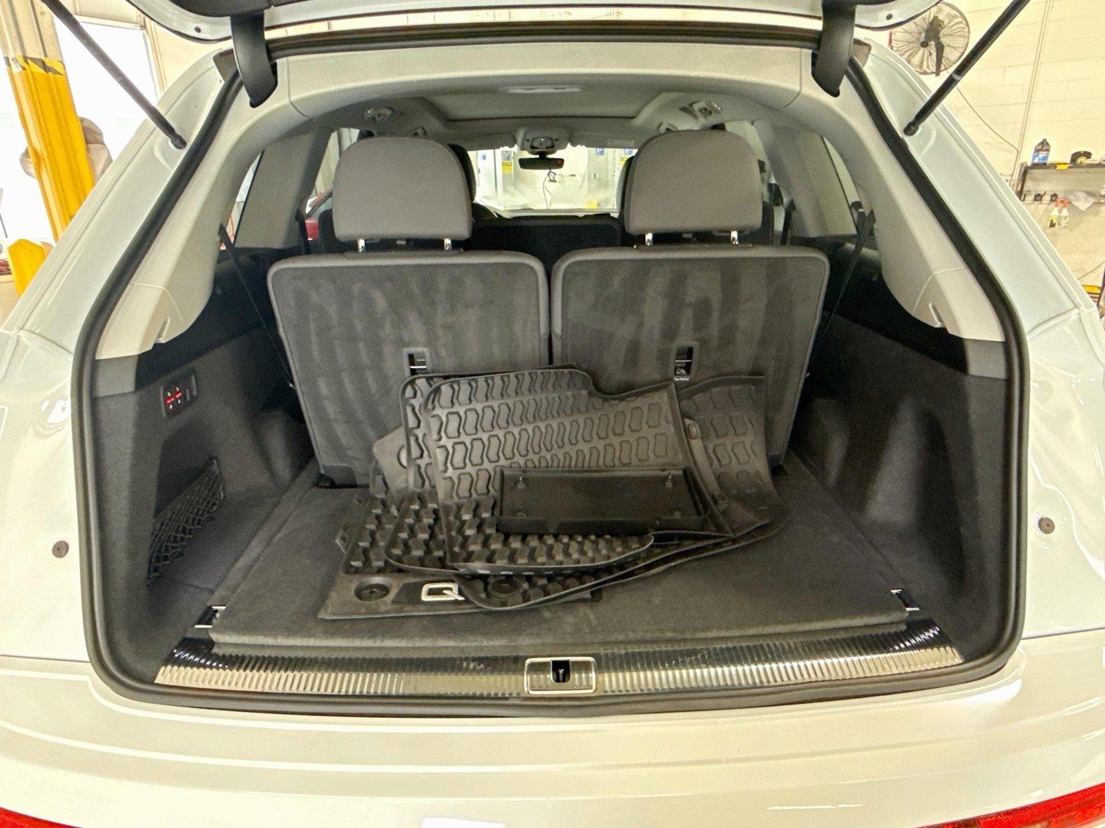 2023 Audi Q7 Premium