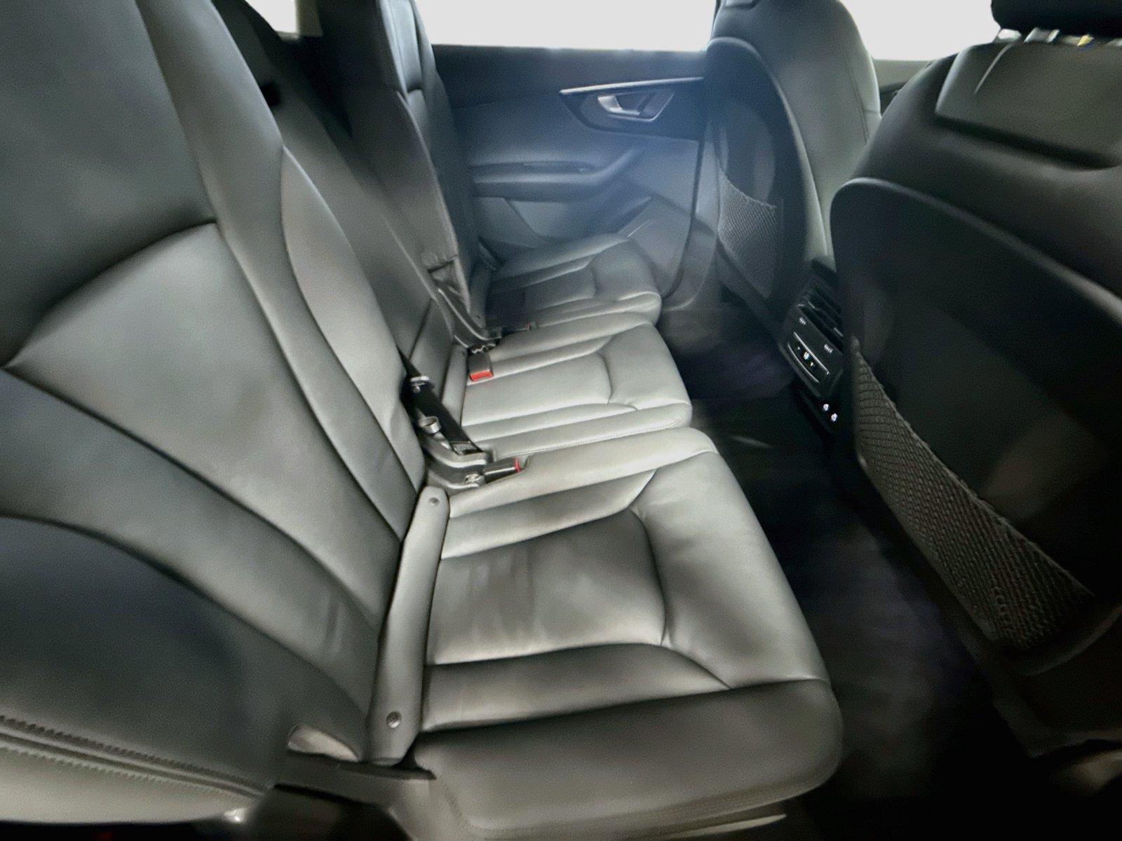 2023 Audi Q7 Premium