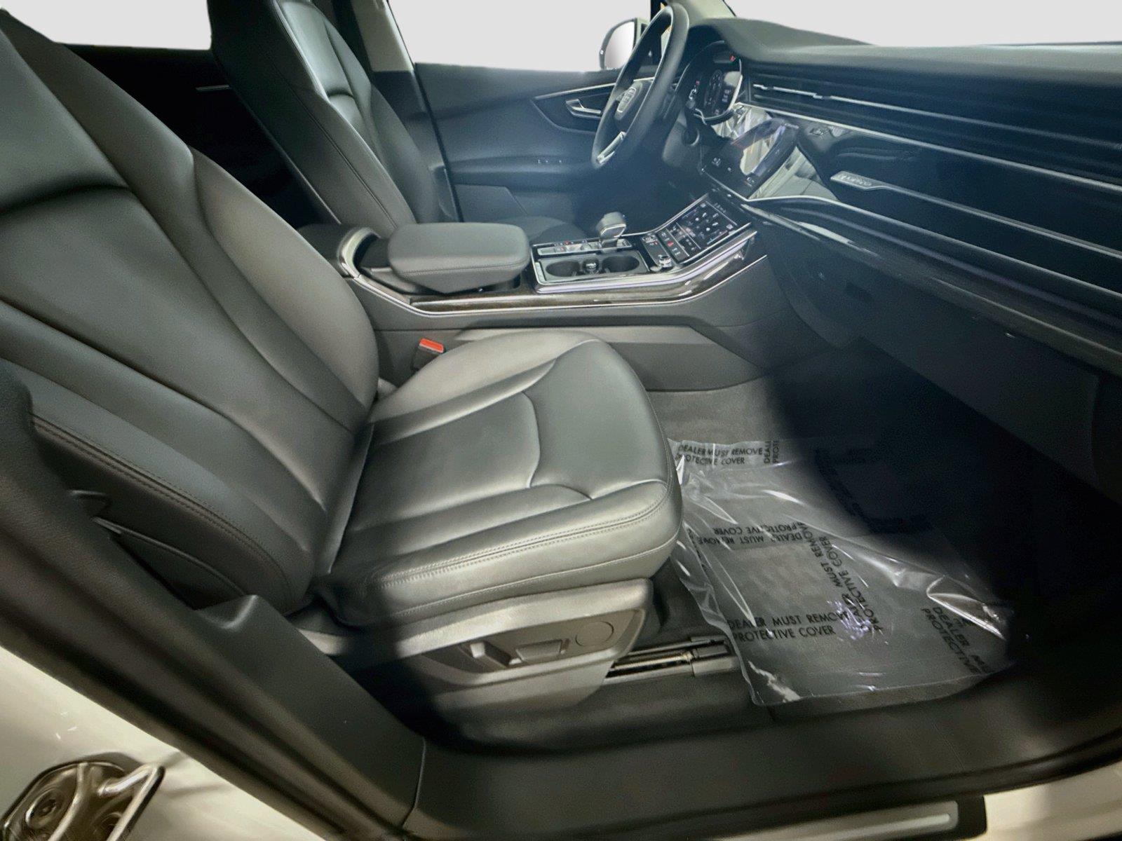2023 Audi Q7 Premium