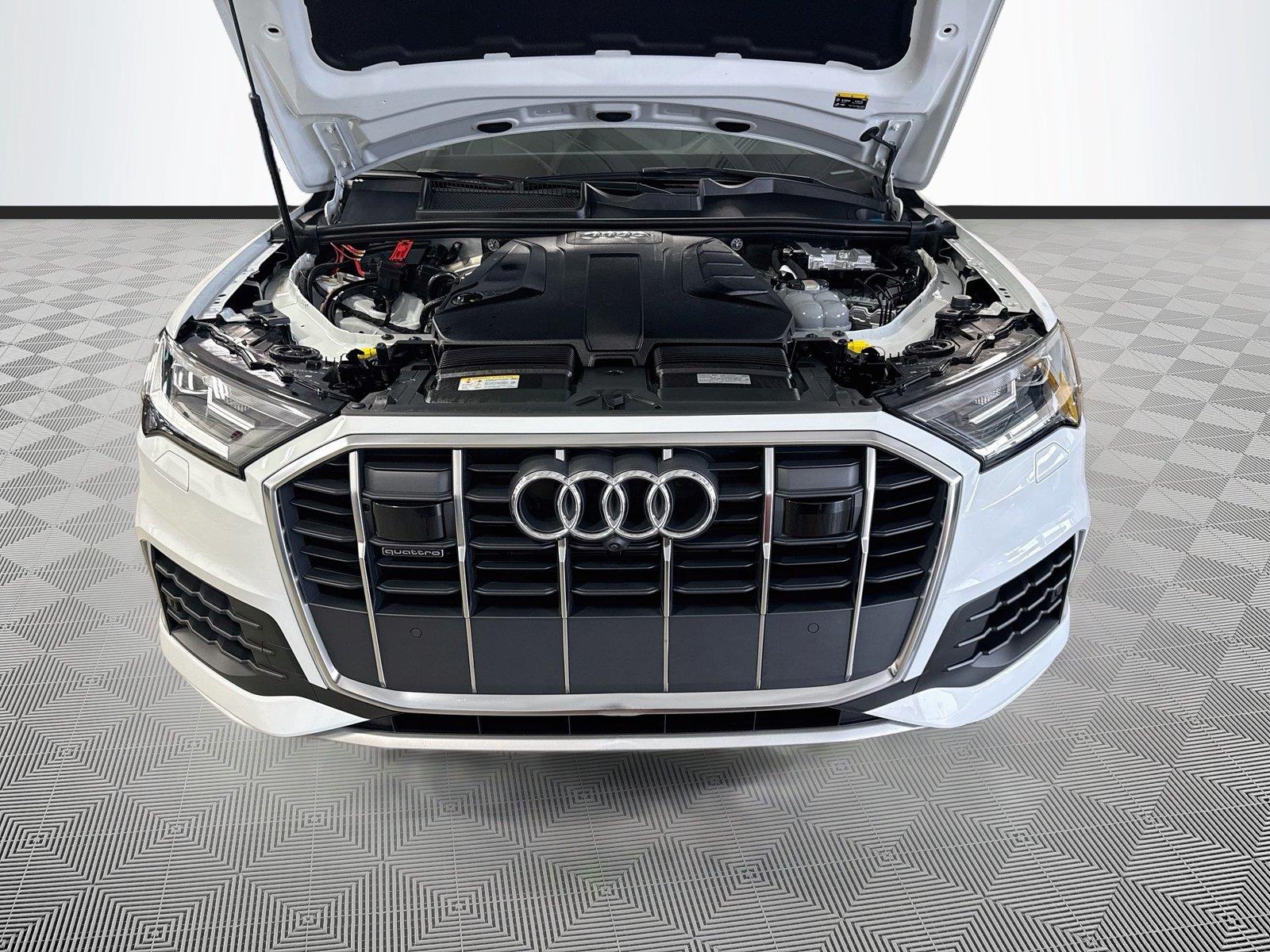 2023 Audi Q7 Premium
