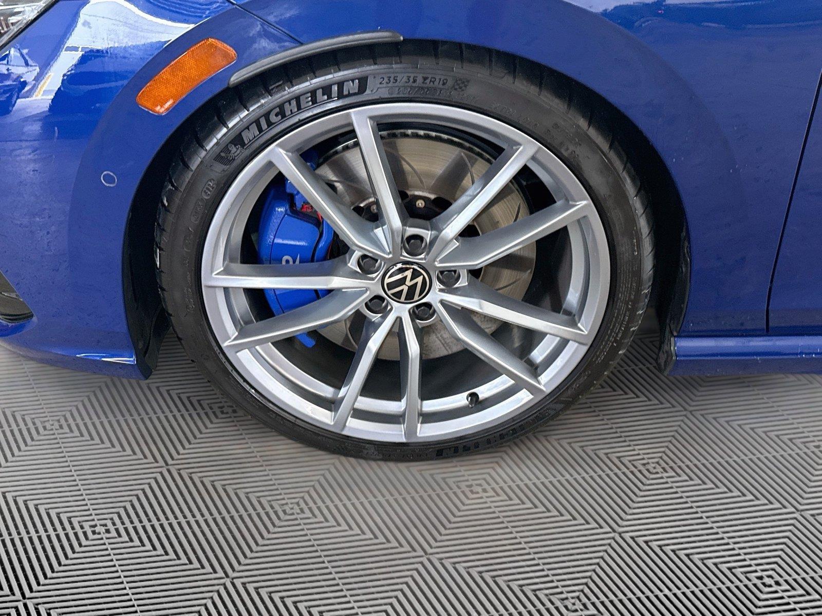 2024 Volkswagen Golf R