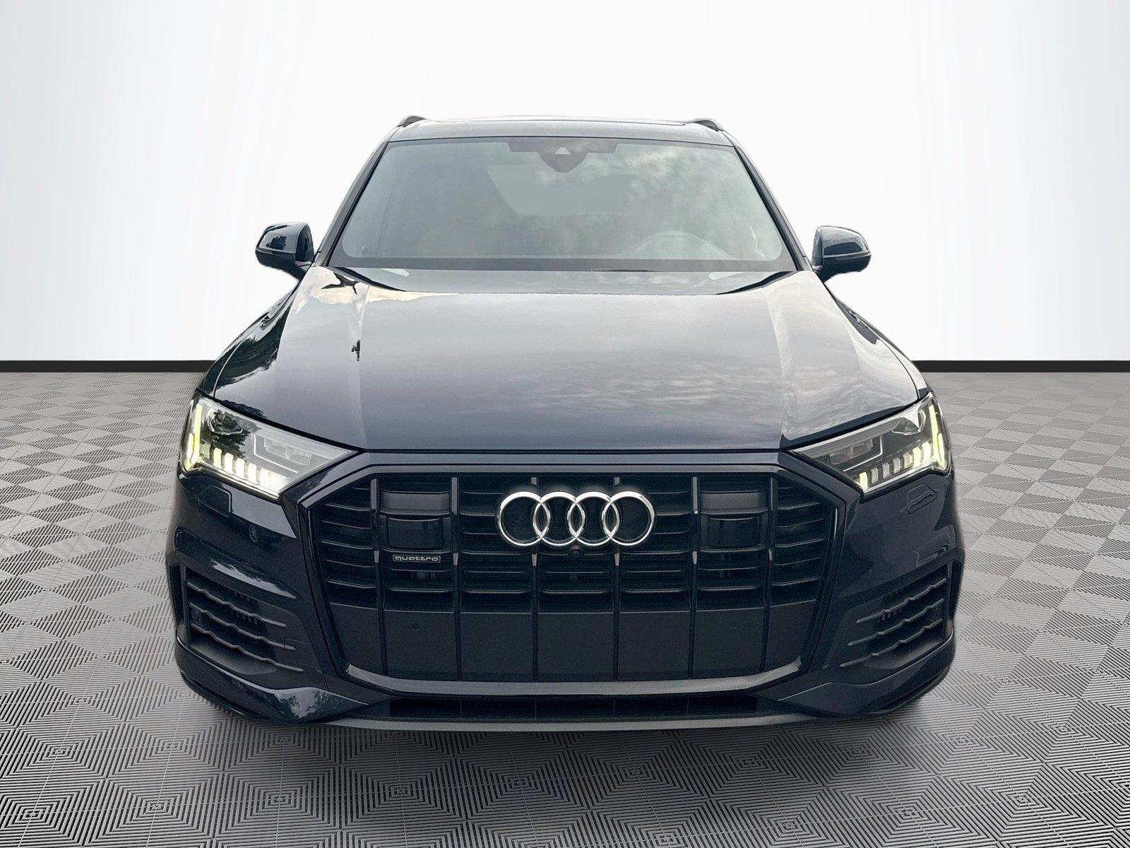 2023 Audi Q7 Premium Plus