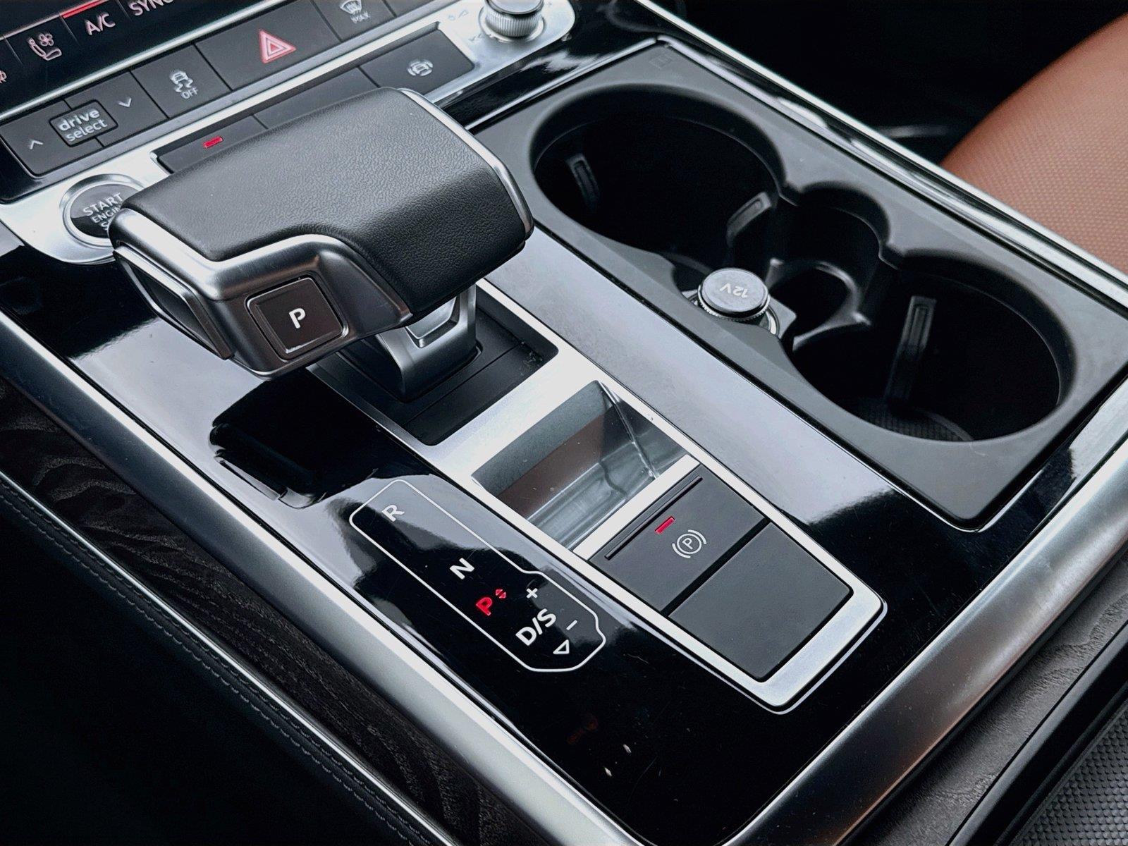 2023 Audi Q7 Premium Plus
