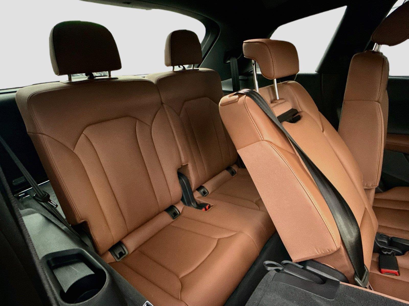 2023 Audi Q7 Premium Plus