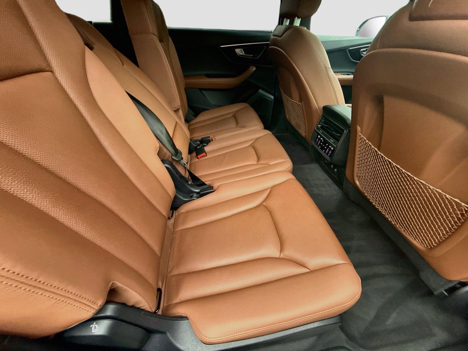 2023 Audi Q7 Premium Plus
