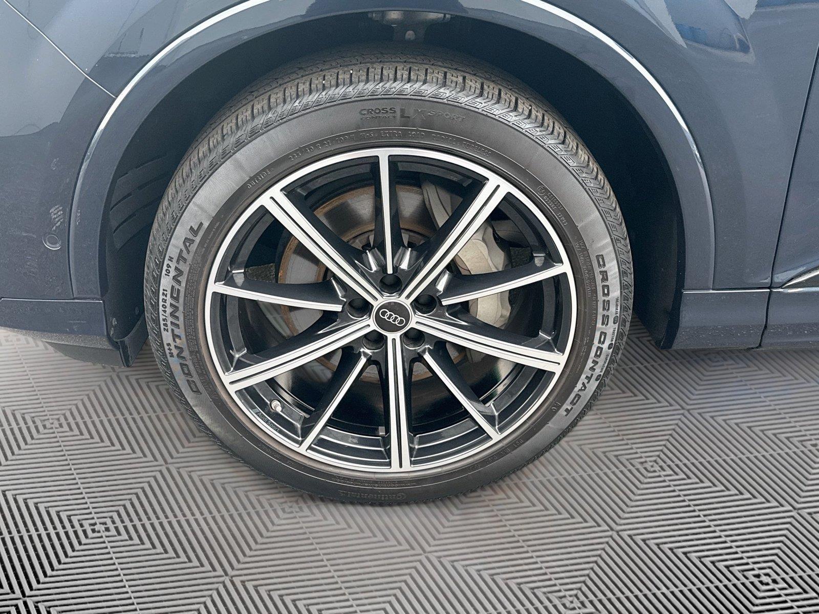 2023 Audi Q7 Premium Plus