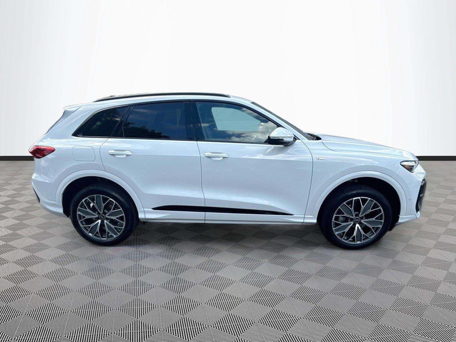 2026 Audi Q5 Premium Plus