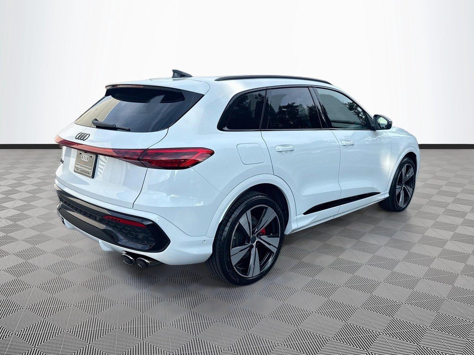 2026 Audi SQ5 Premium Plus