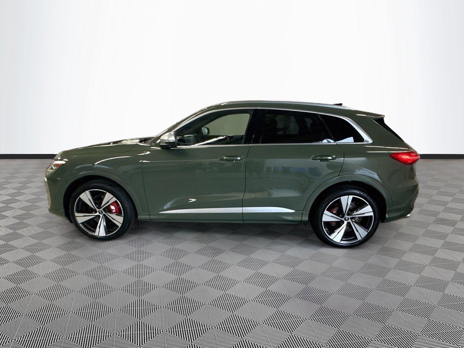 2026 Audi SQ5 Prestige