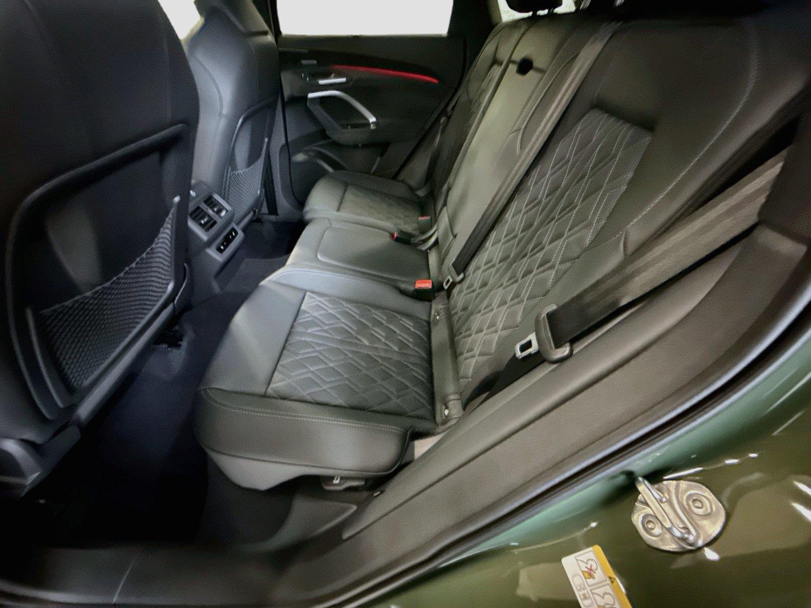 2026 Audi SQ5 Prestige