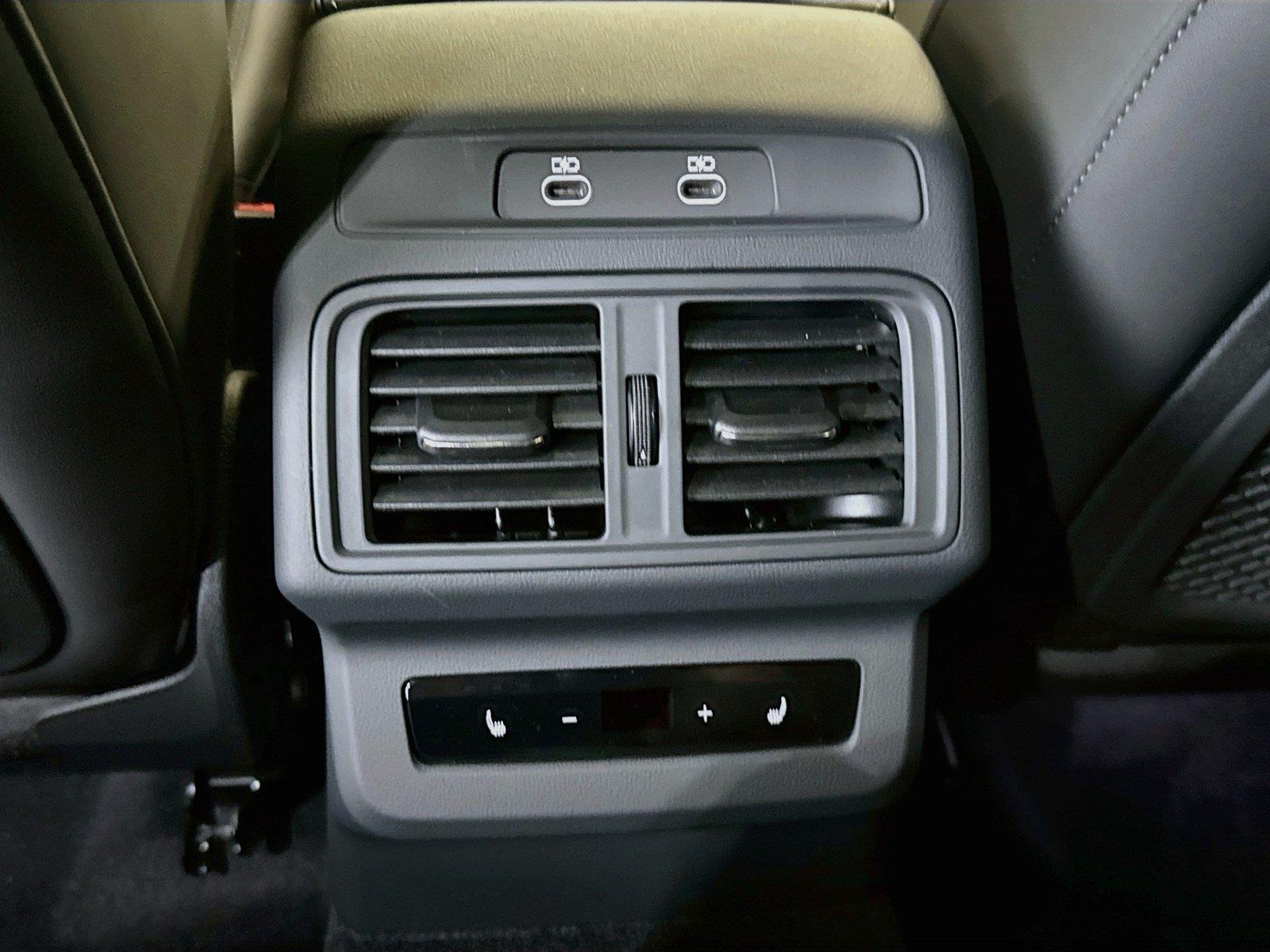 2026 Audi SQ5 Prestige
