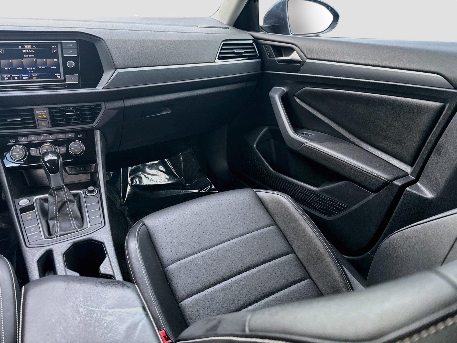 2022 Volkswagen Jetta SE