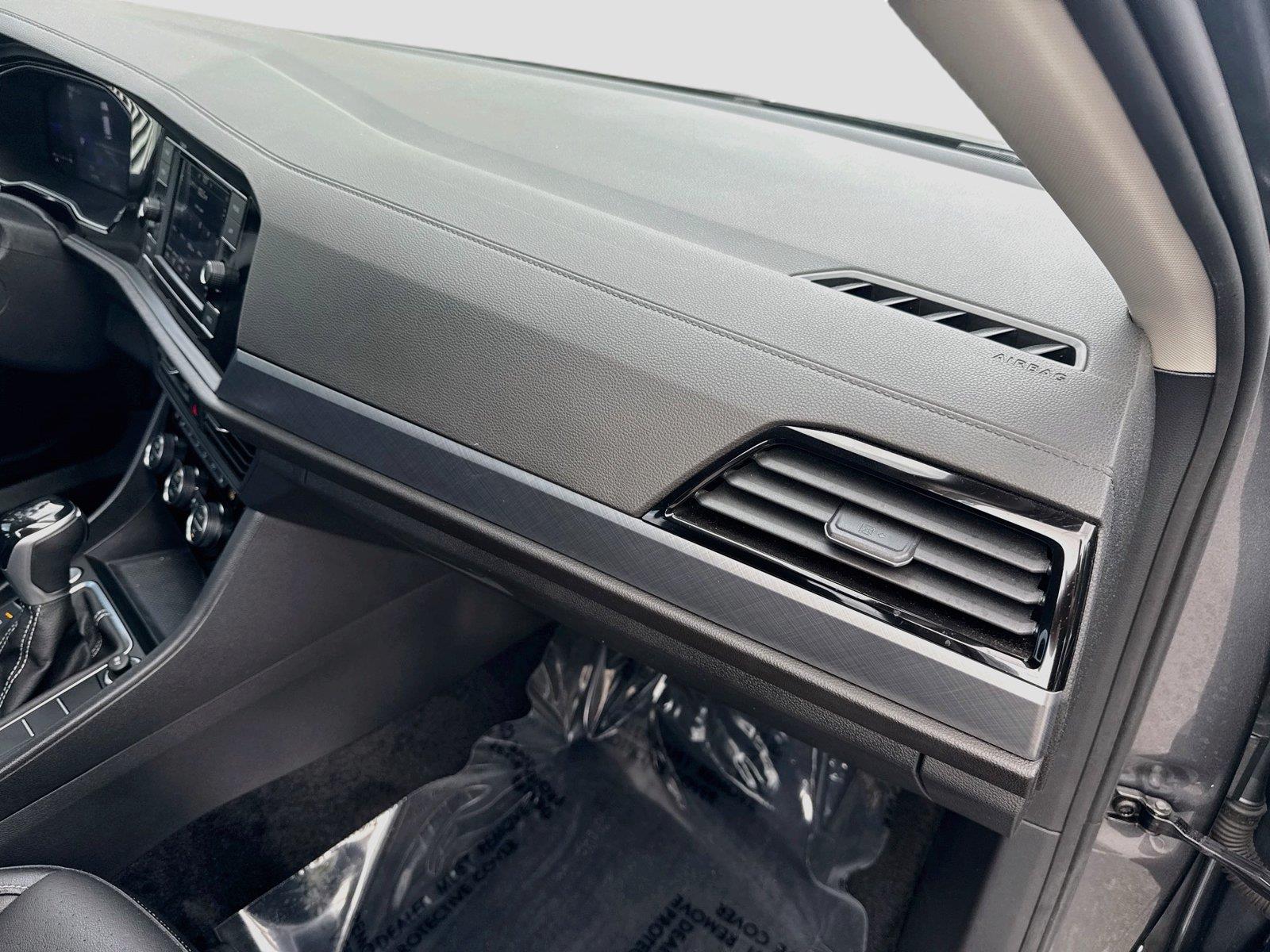 2022 Volkswagen Jetta SE