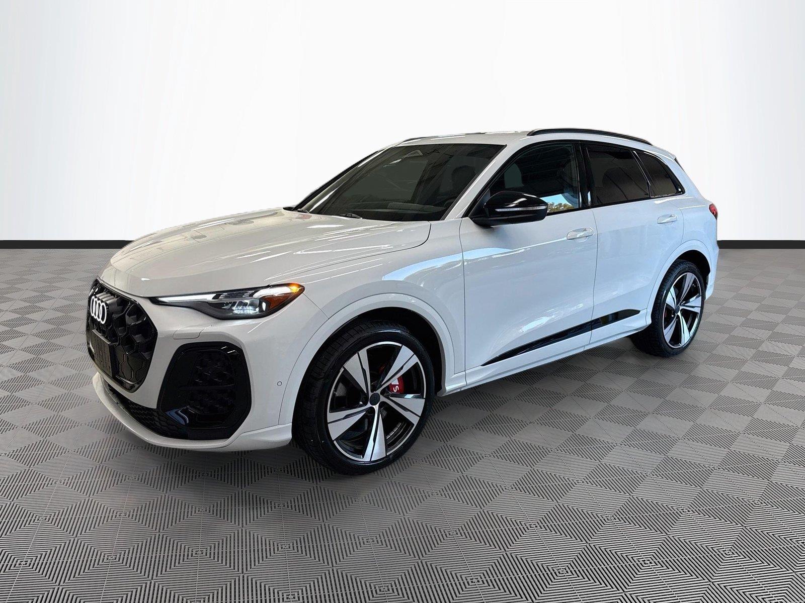 2026 Audi SQ5 Premium Plus