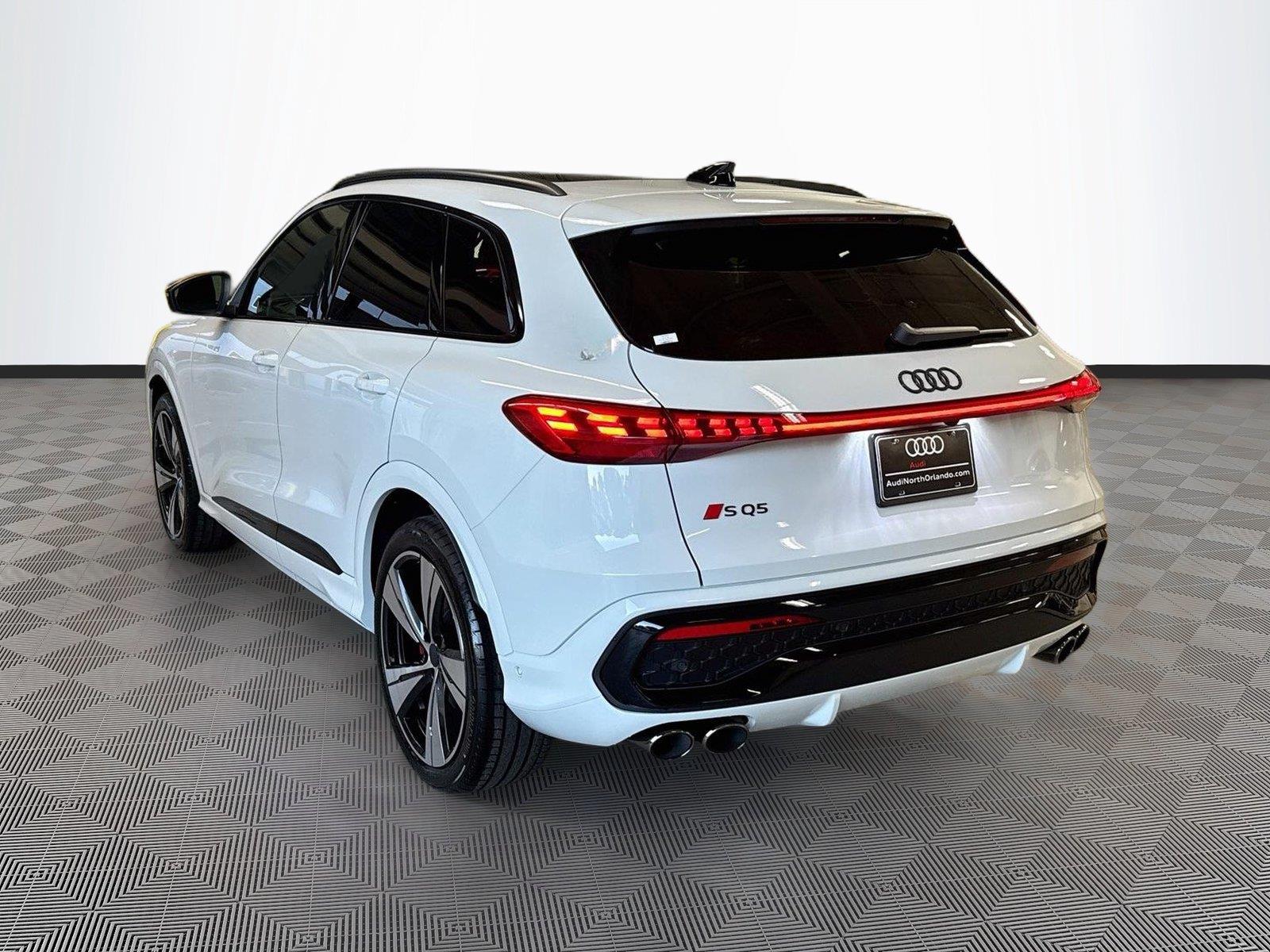 2026 Audi SQ5 Premium Plus