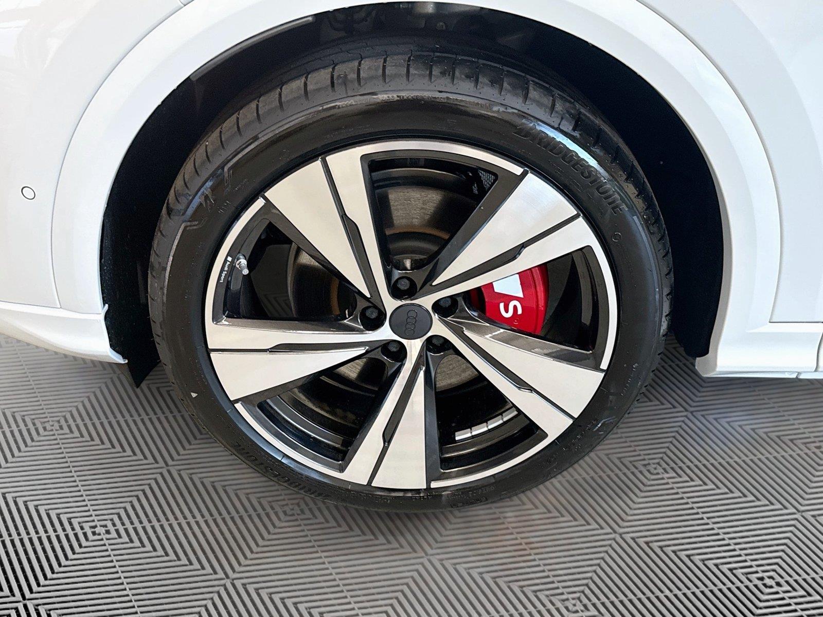 2026 Audi SQ5 Premium Plus