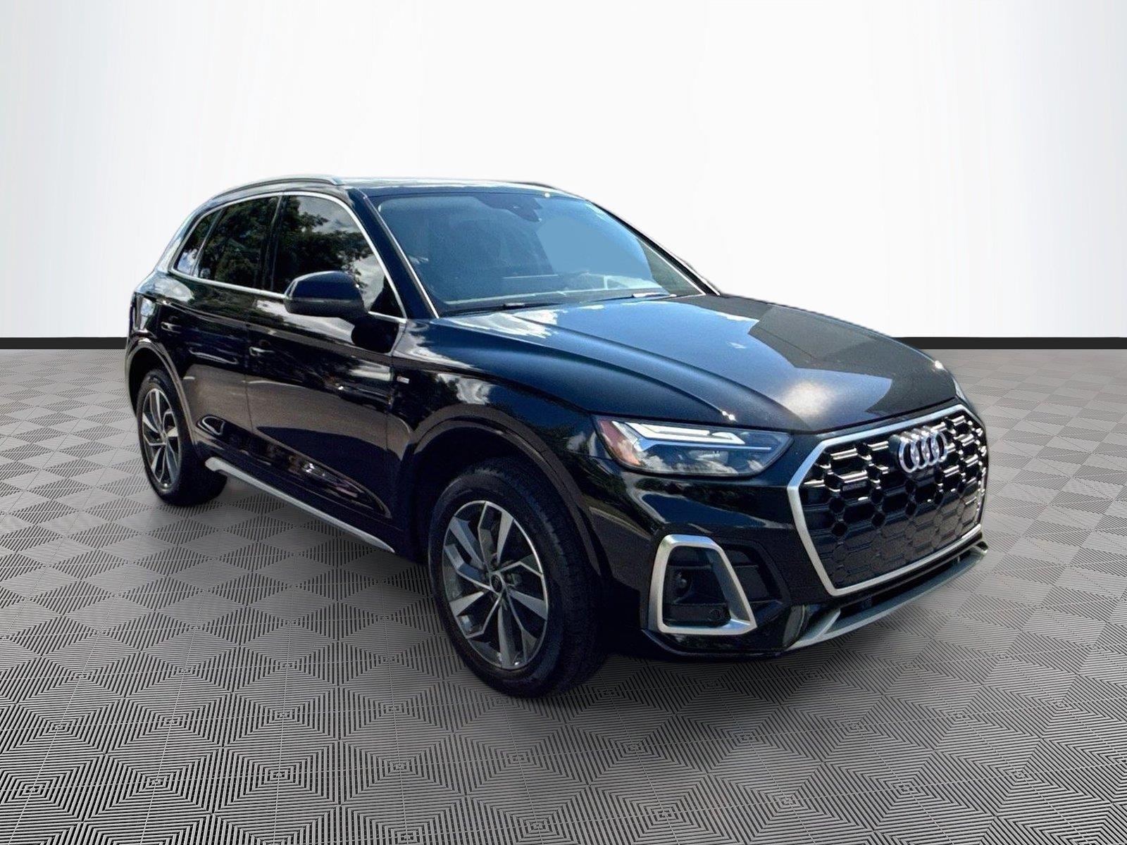 2024 Audi Q5 S line Premium Plus