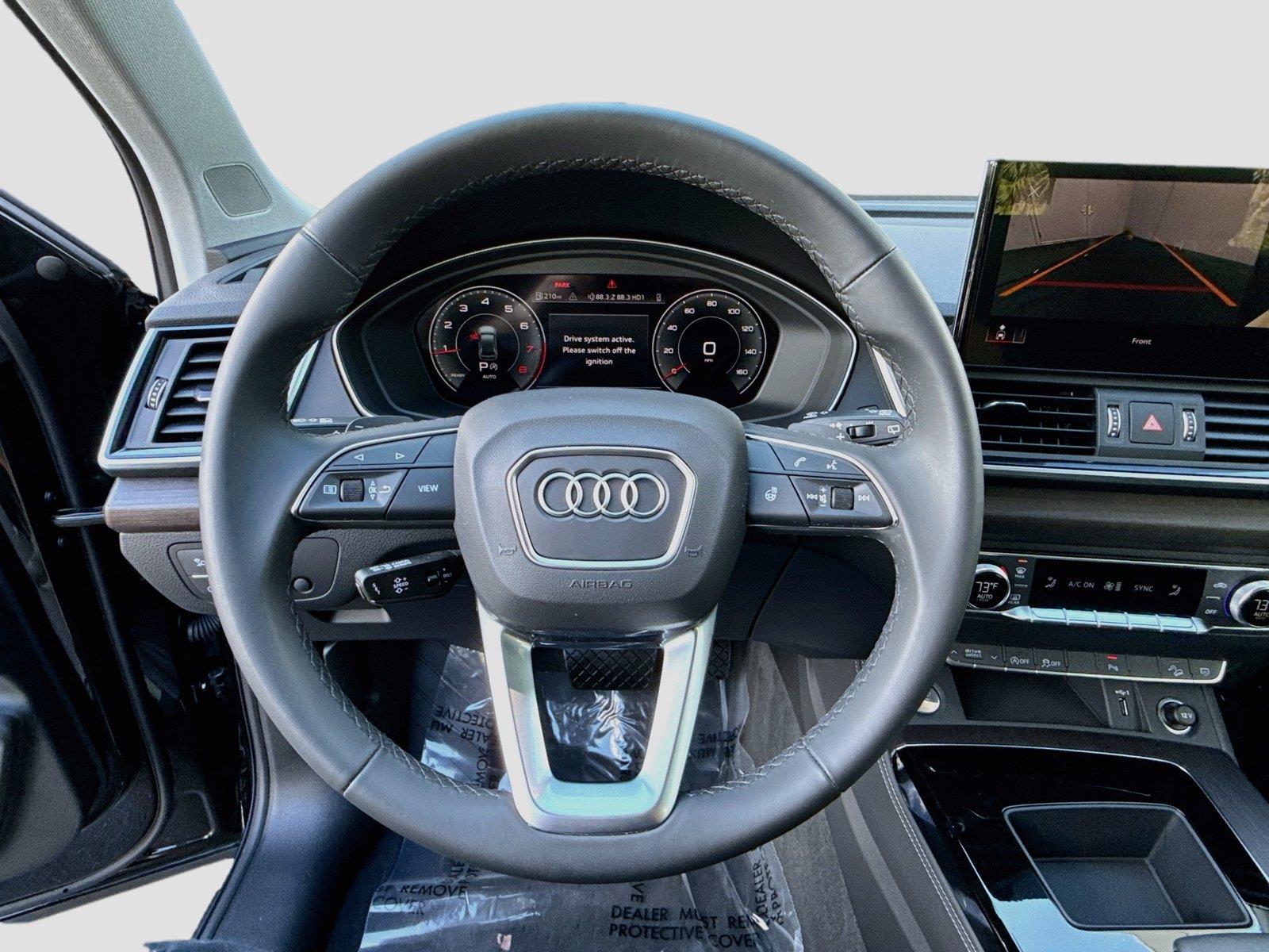 2024 Audi Q5 S line Premium Plus