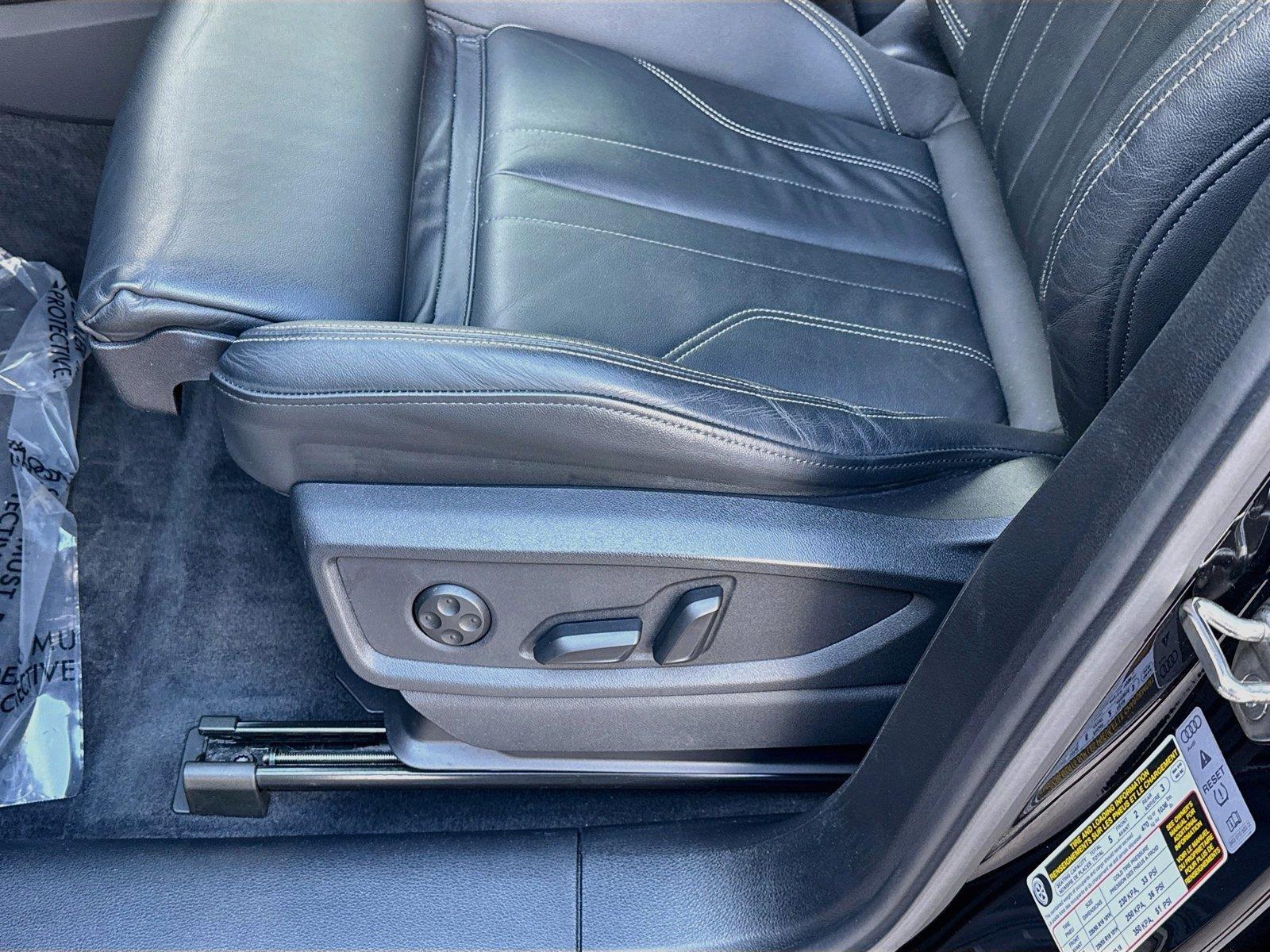 2024 Audi Q5 S line Premium Plus