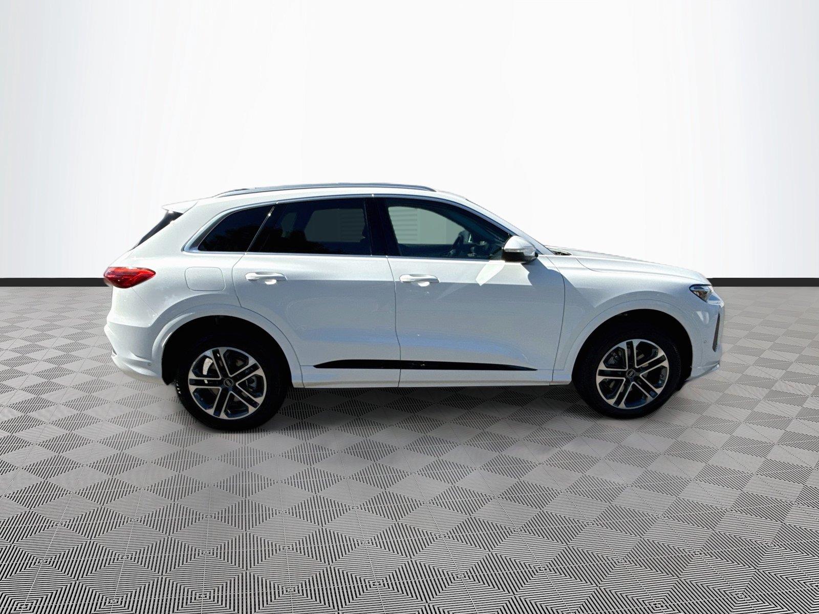 2026 Audi Q5 Premium