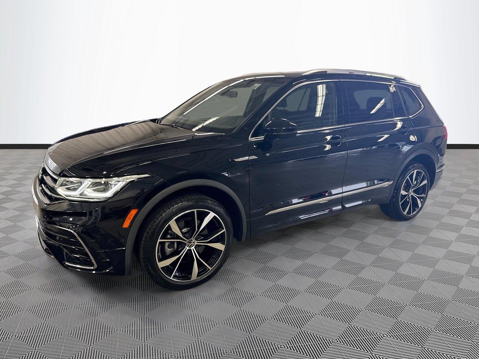 2024 Volkswagen Tiguan SEL R-Line