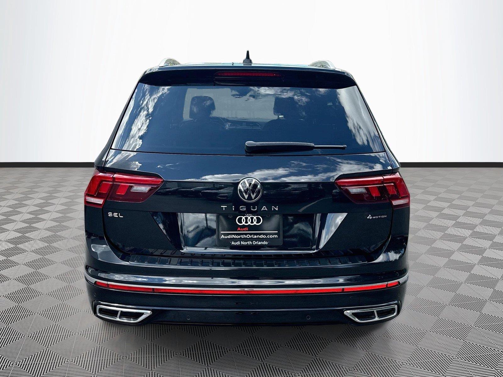 2024 Volkswagen Tiguan SEL R-Line
