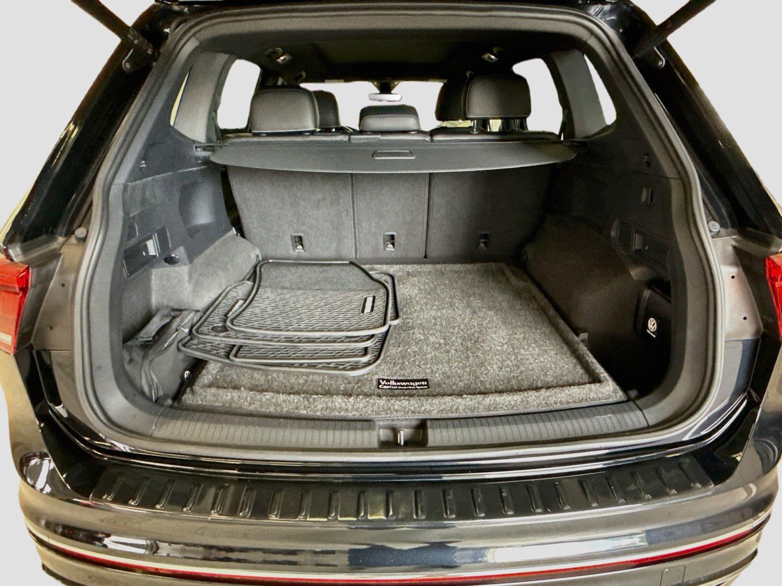 2024 Volkswagen Tiguan SEL R-Line