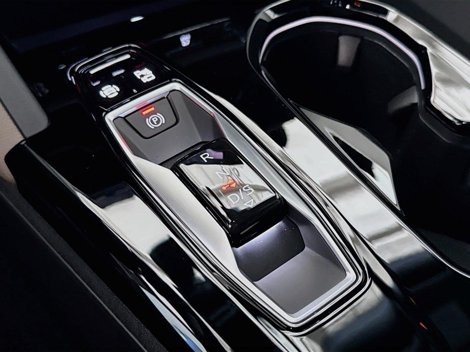 2026 Audi Q5 Sportback Premium