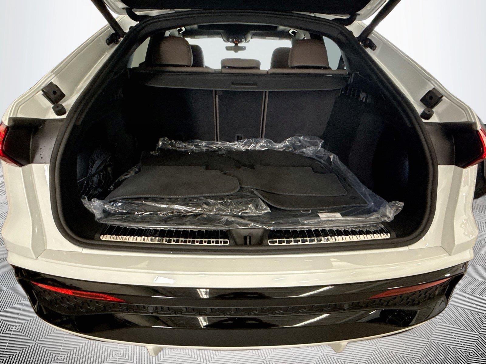 2026 Audi Q5 Sportback Premium