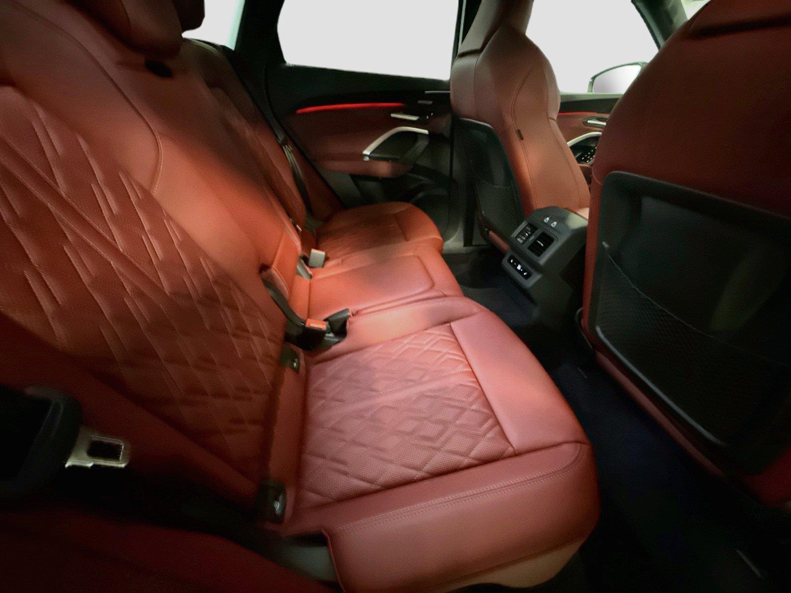2026 Audi SQ5 Sportback Prestige