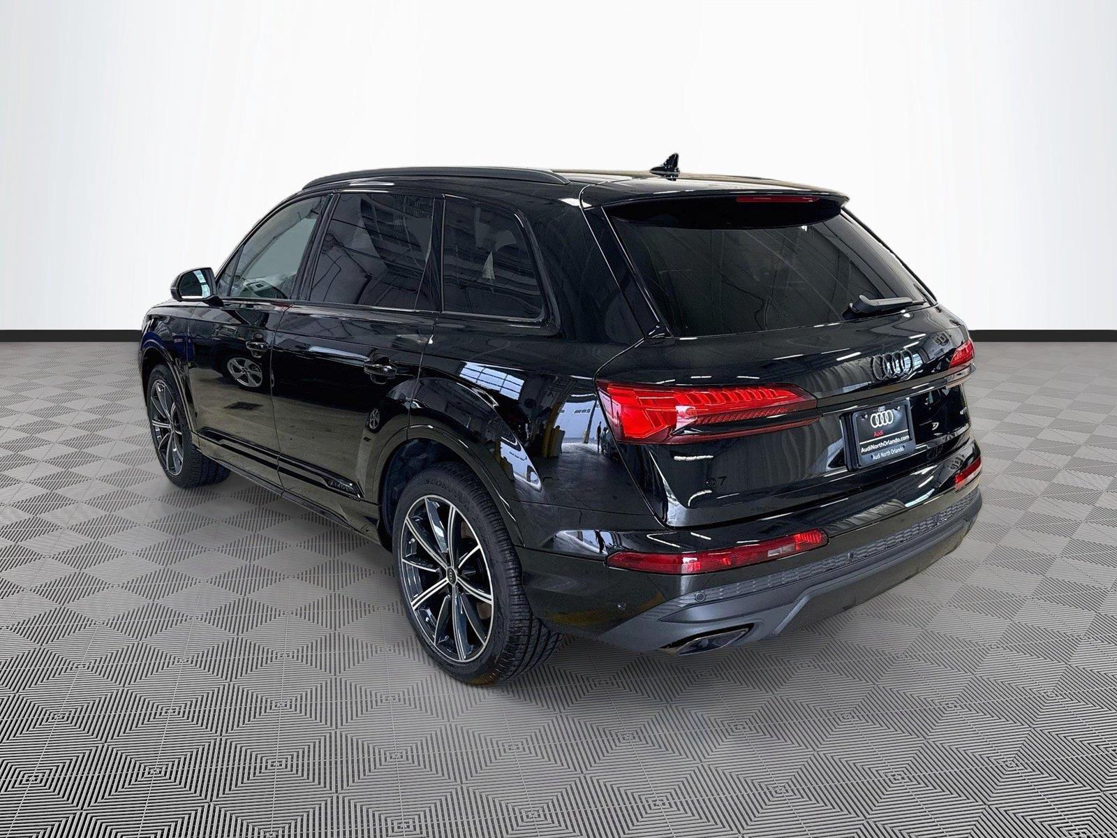 2026 Audi Q7 Premium Plus