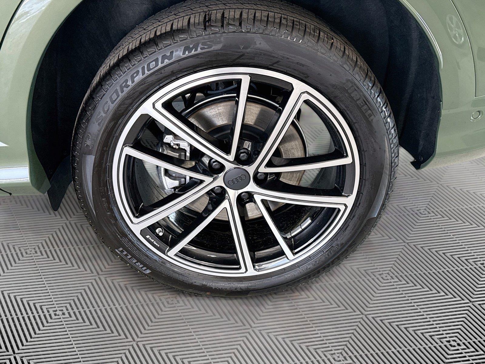 2026 Audi Q5 Premium Plus