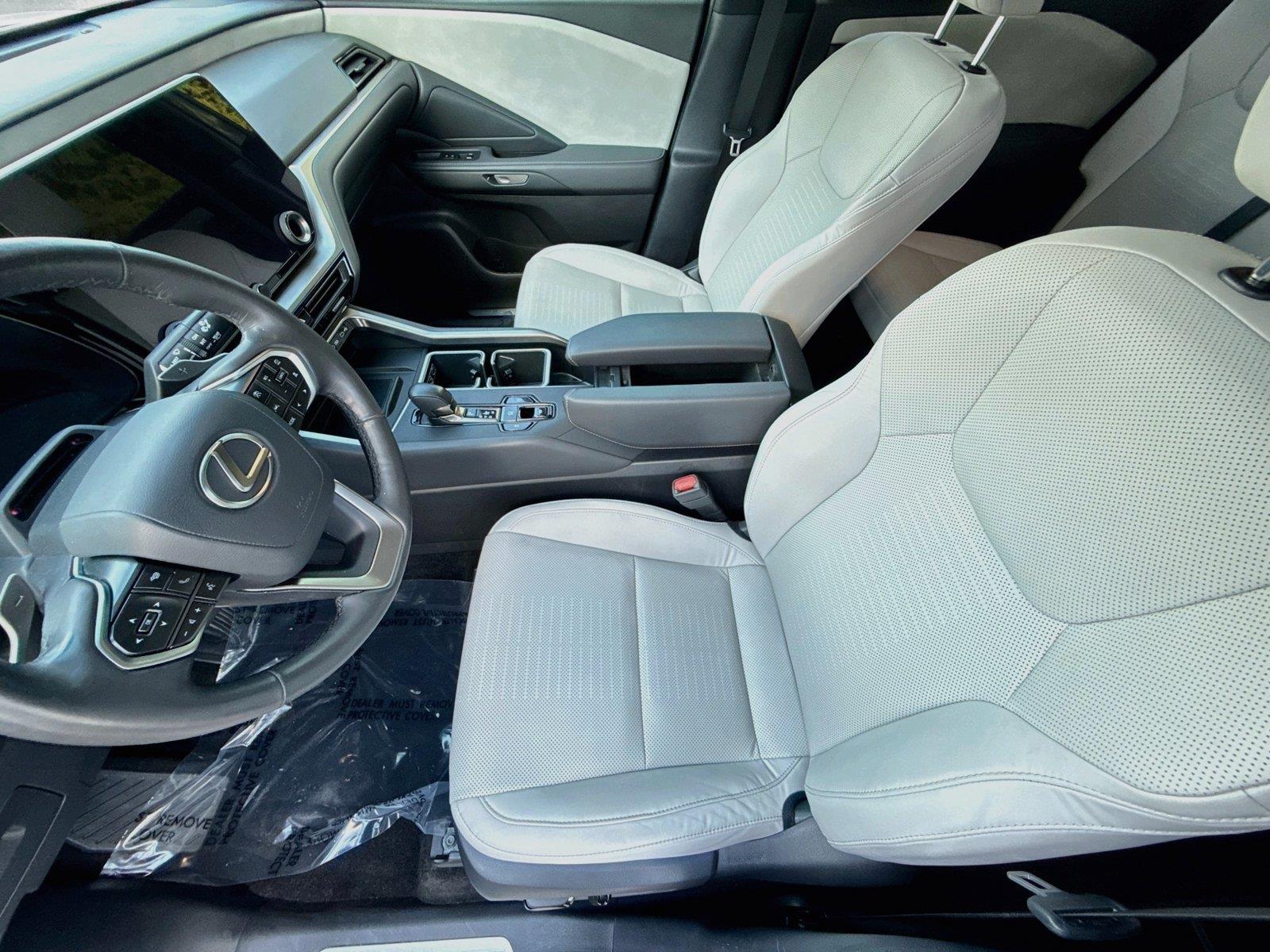2024 Lexus TX TX 350 Premium