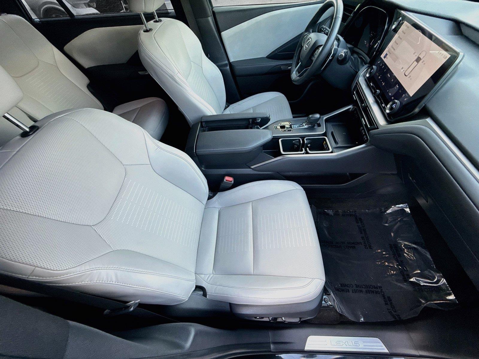 2024 Lexus TX TX 350 Premium