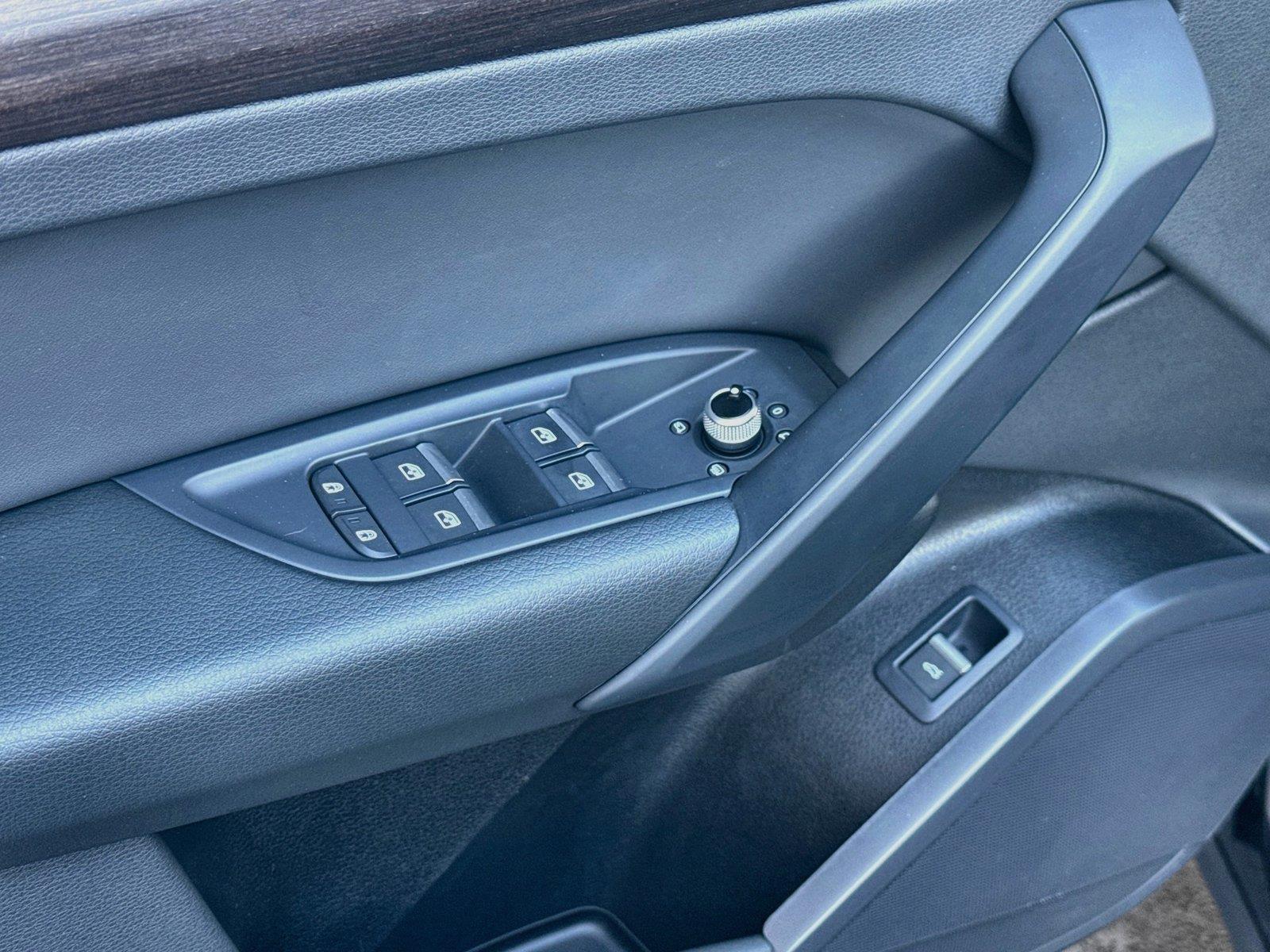 2023 Audi Q5 Sportback S line Premium