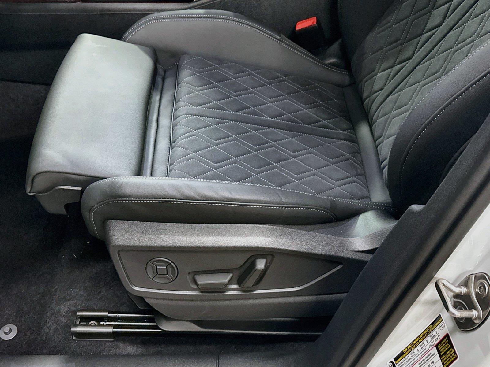 2026 Audi SQ5 Premium Plus
