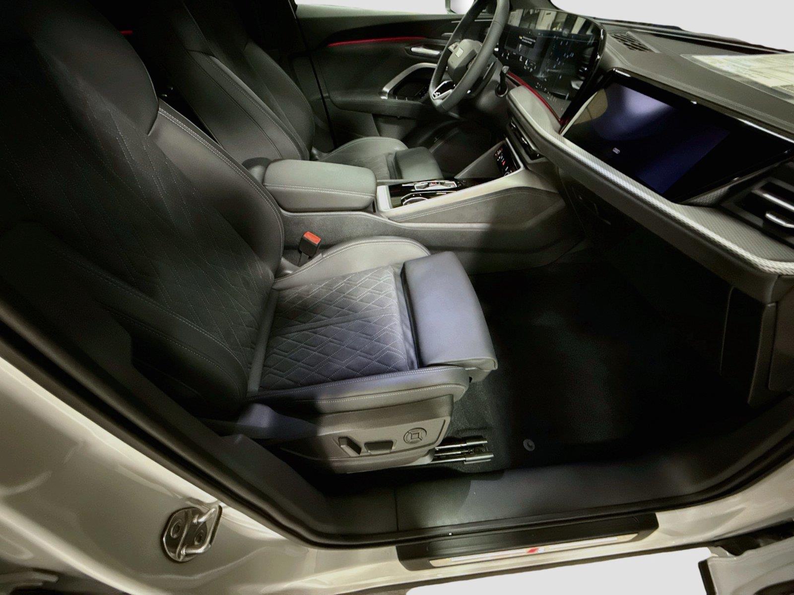 2026 Audi SQ5 Premium Plus