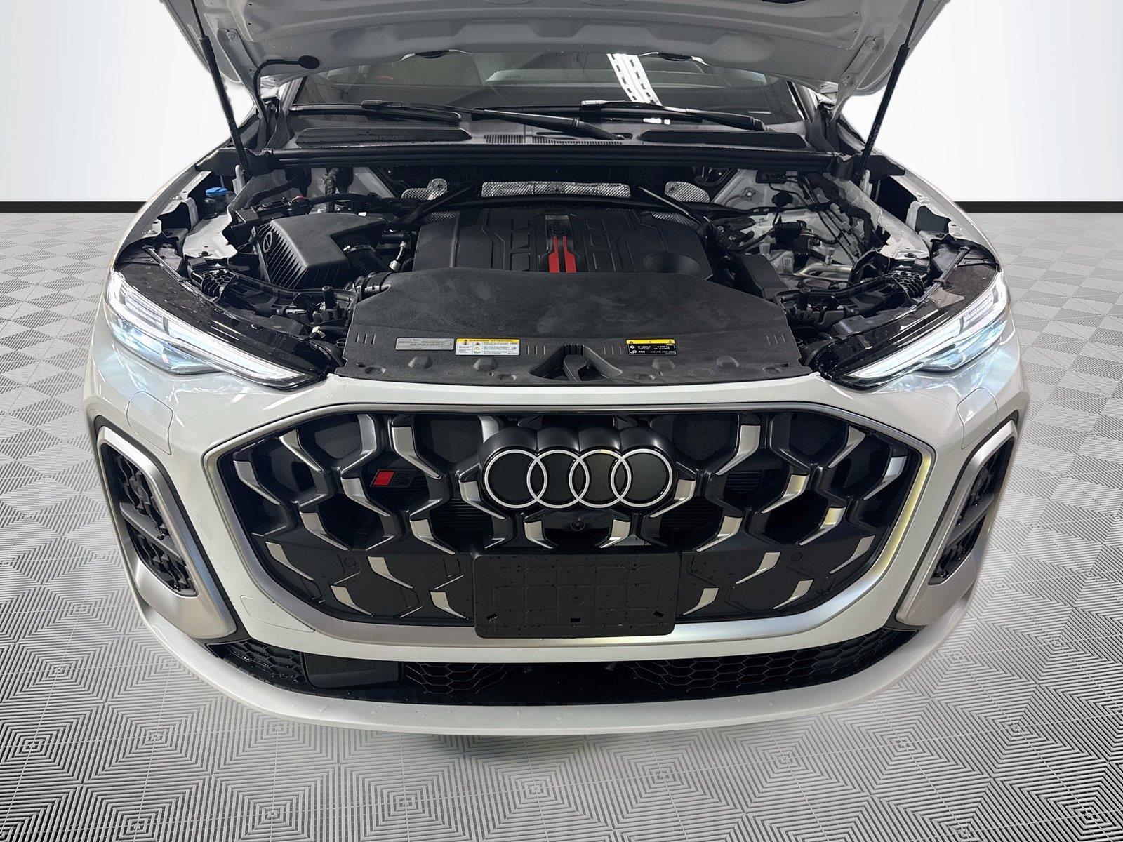 2026 Audi SQ5 Premium Plus
