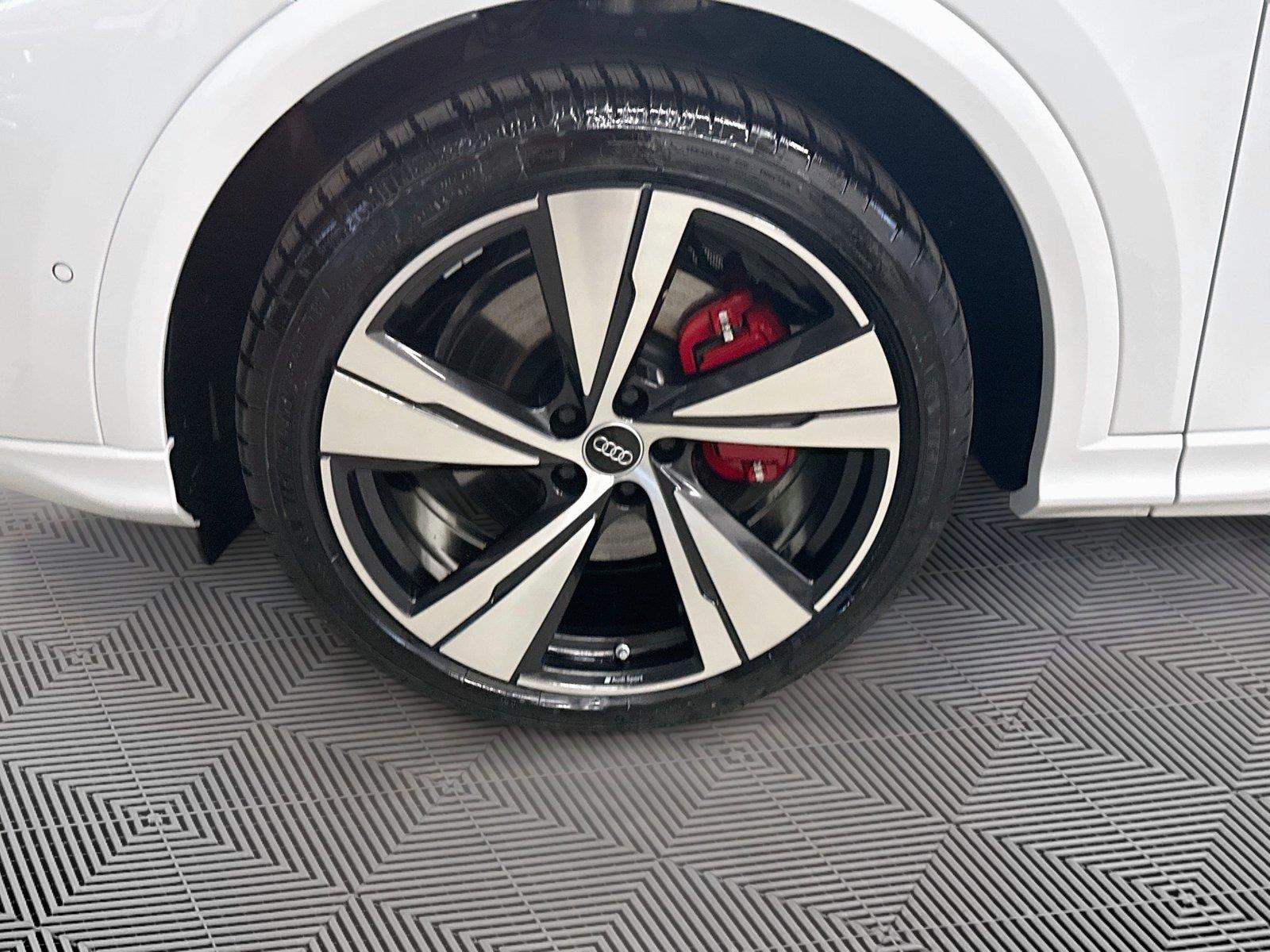 2026 Audi SQ5 Premium Plus