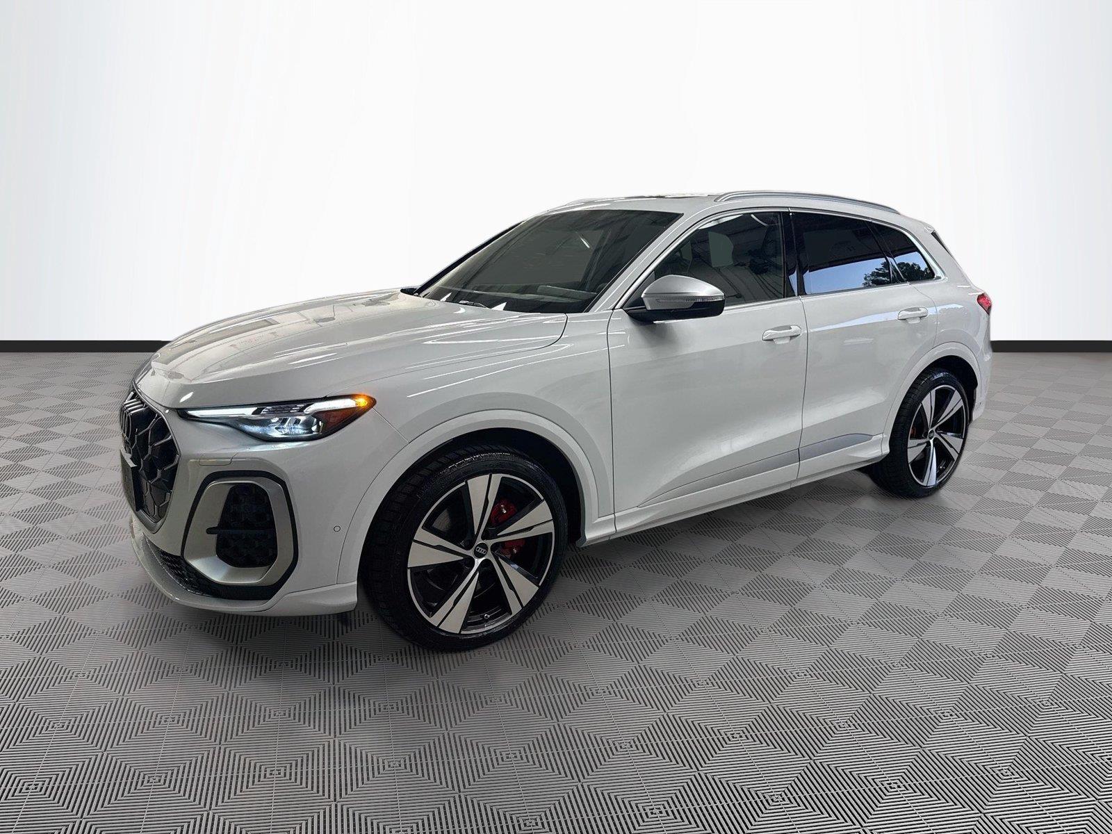 2026 Audi SQ5 Premium Plus