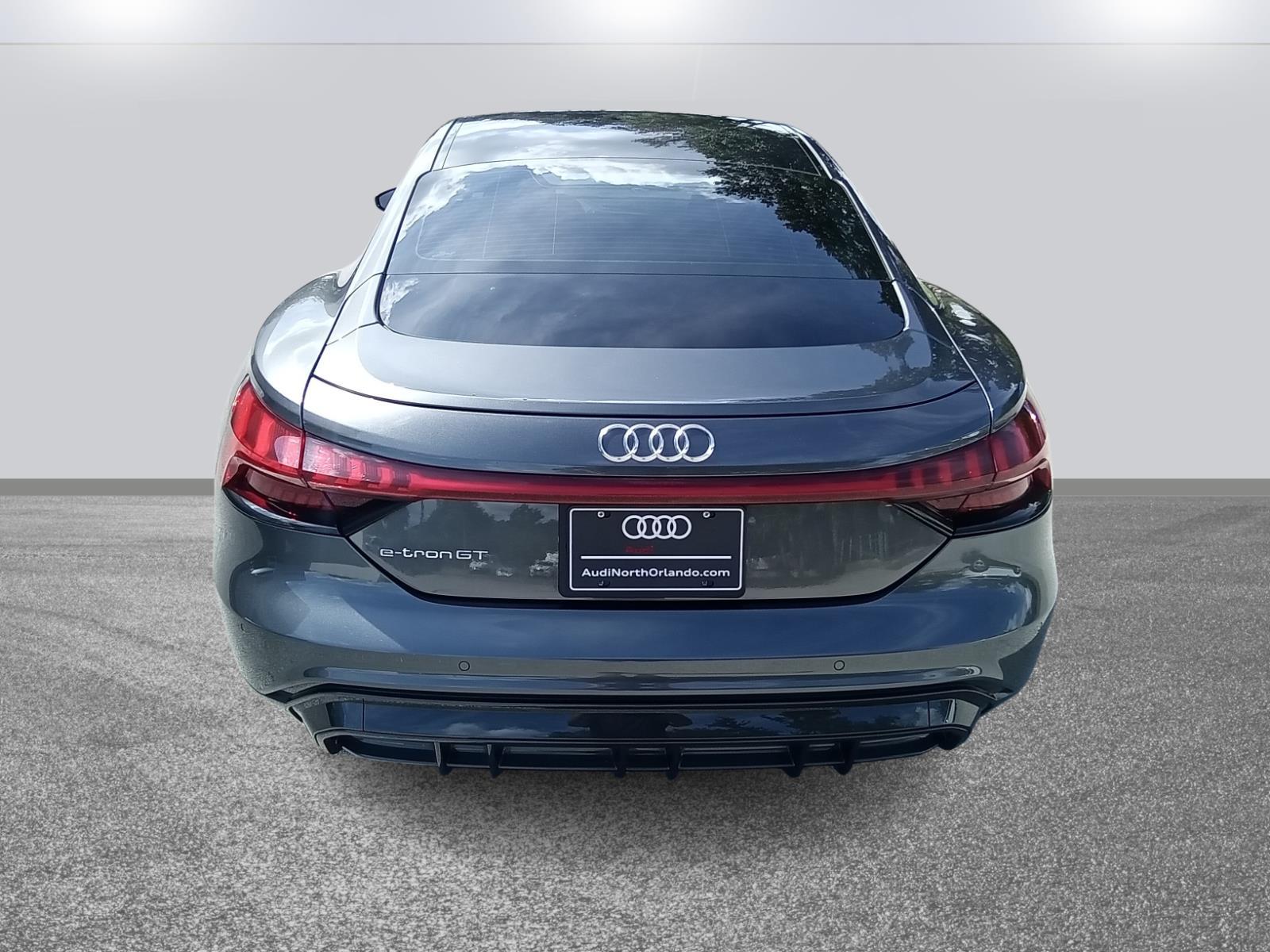 2022 Audi e-tron GT Premium Plus