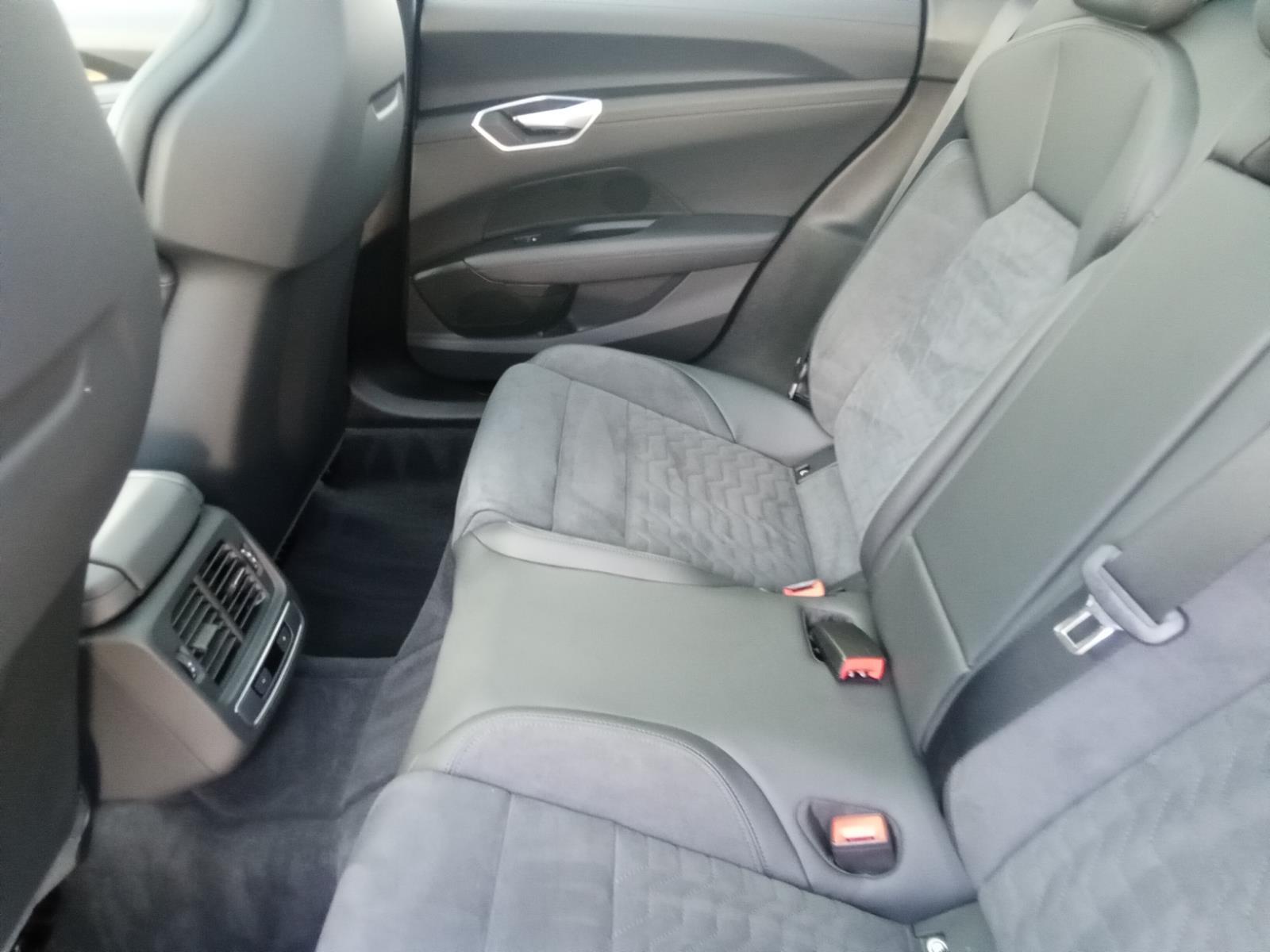 2022 Audi e-tron GT Premium Plus