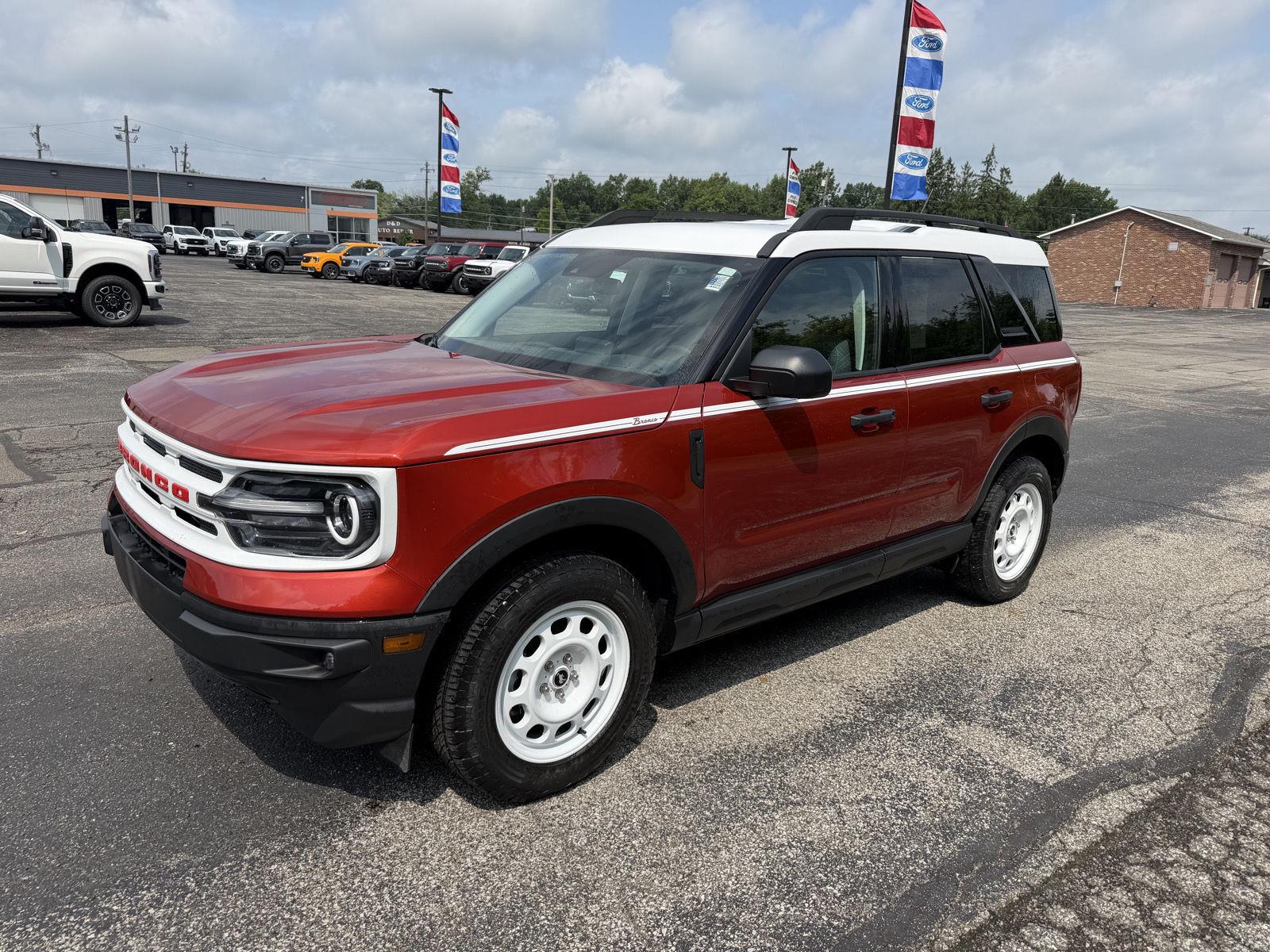 2023 Hot Pepper Red Tinted Clearcoat Ford Bronco Sport Heritage 4X4 SUV