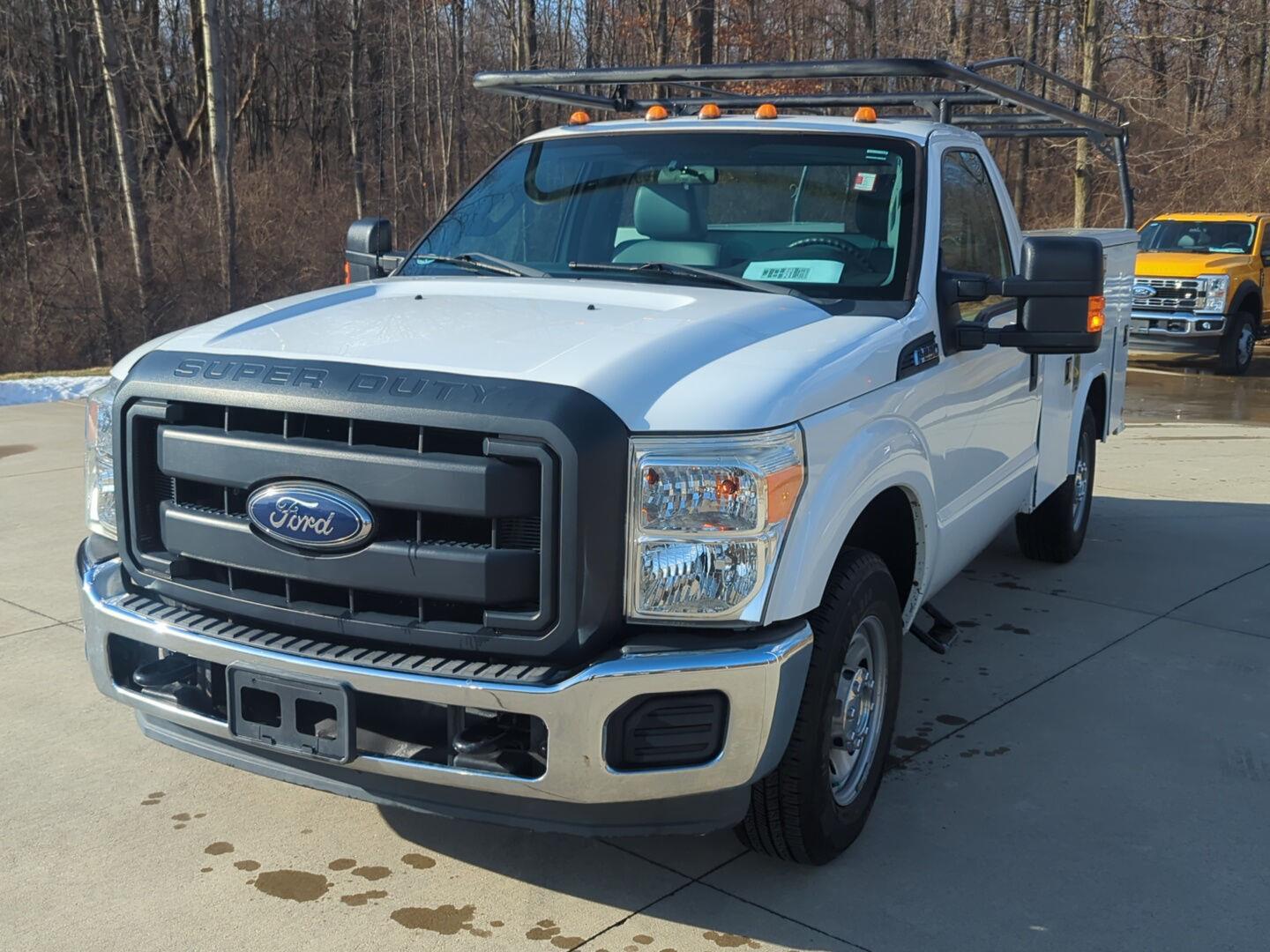  2016 Ford F-250 Super Duty XL LB   