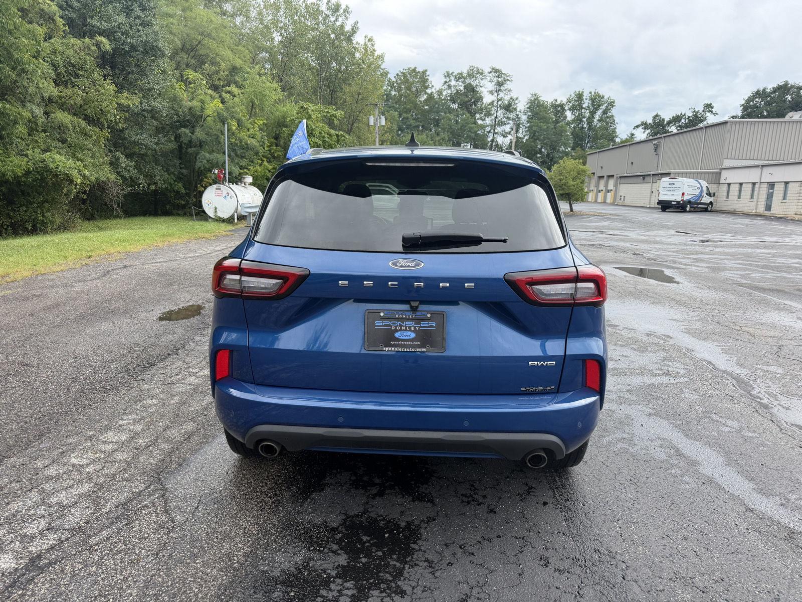 2023 Atlas Blue Metallic Ford Escape ST-Line AWD SUV