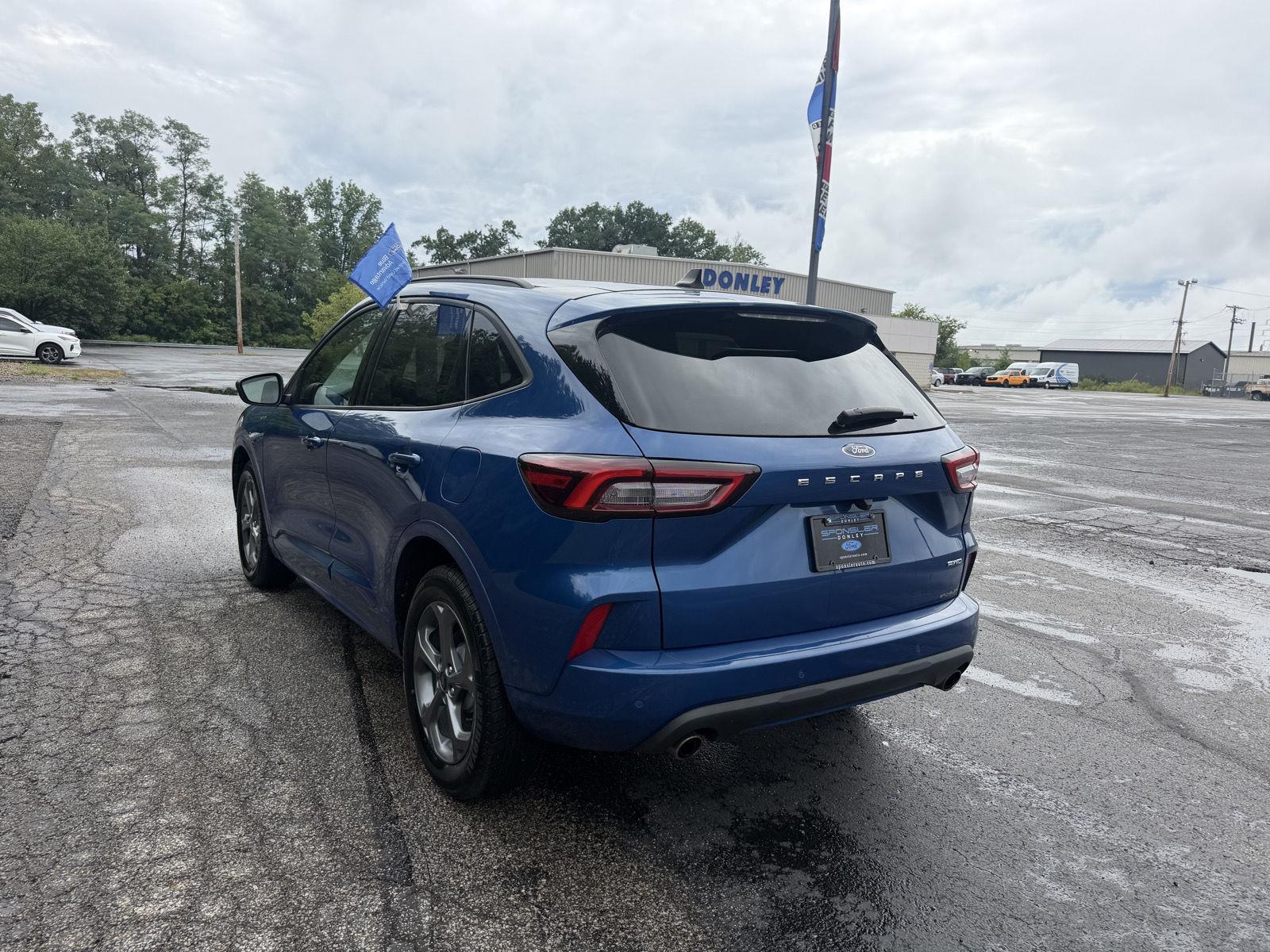 2023 Atlas Blue Metallic Ford Escape ST-Line AWD SUV