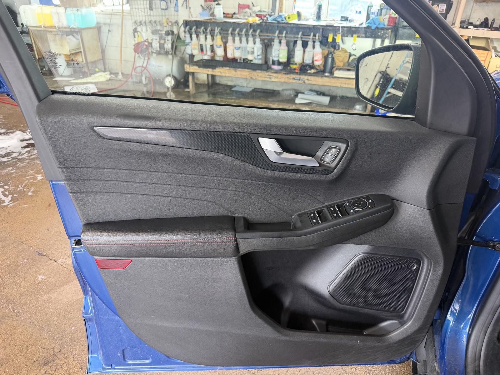 2023 Atlas Blue Metallic Ford Escape ST-Line AWD SUV