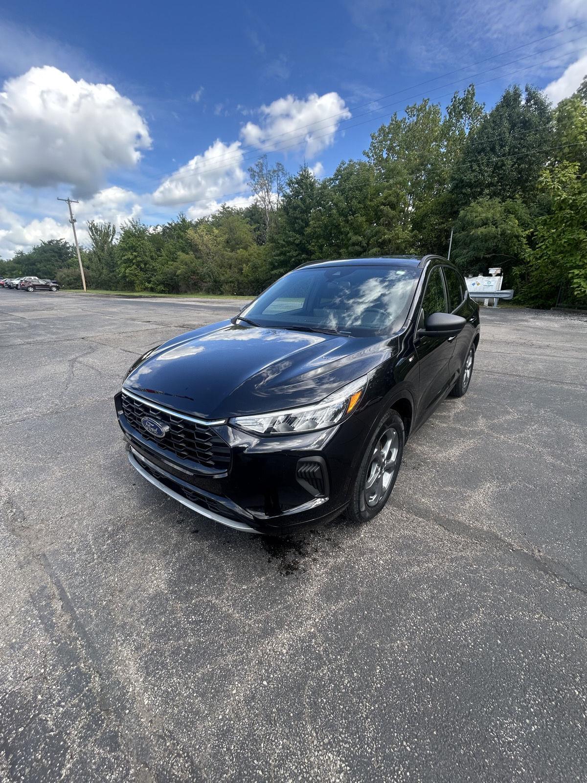 2023 Agate Black Metallic Ford Escape ST-Line AWD SUV